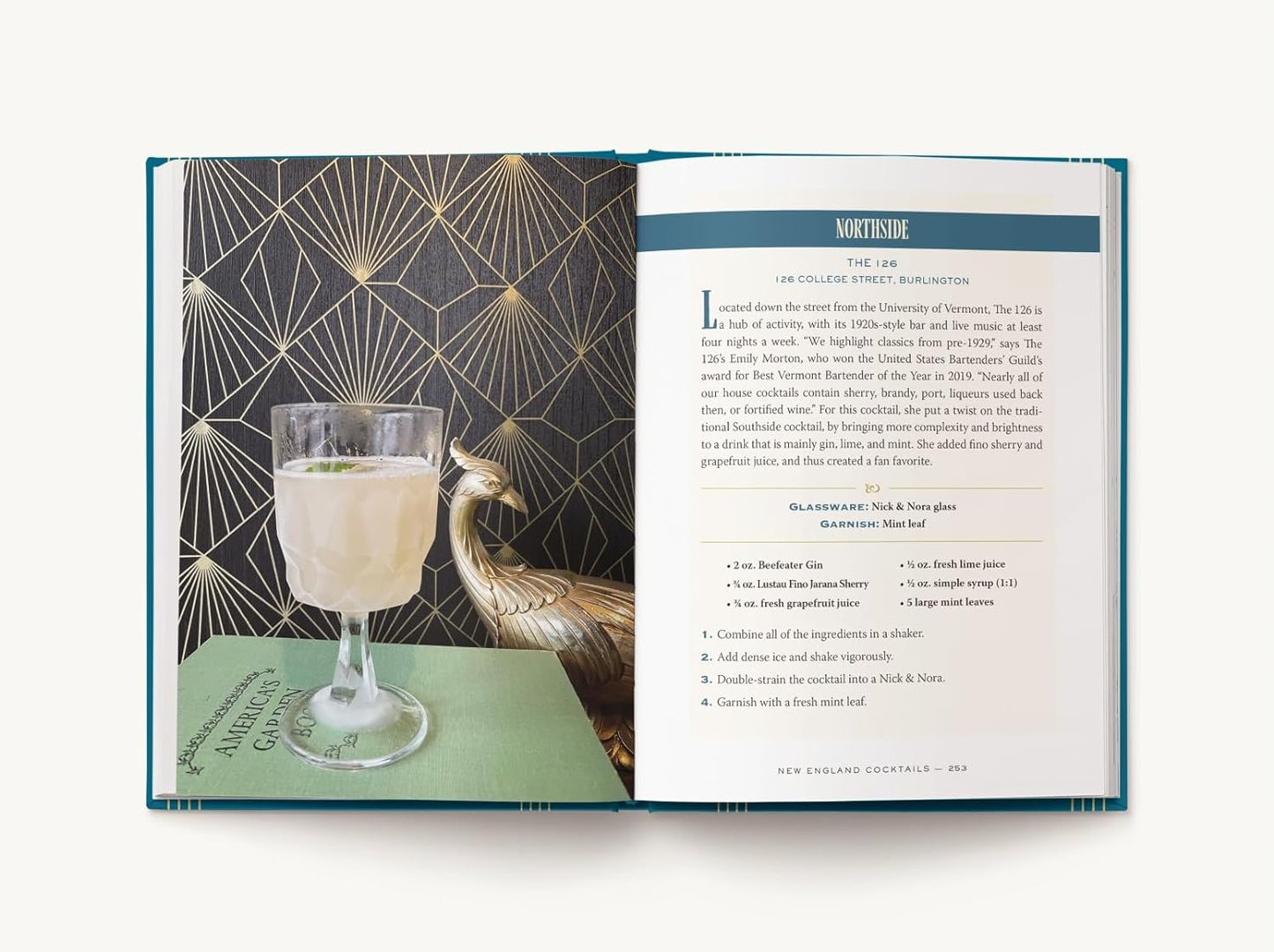 New England Cocktails: An Elegant Collection of Over 100 Recipes from the Northeast