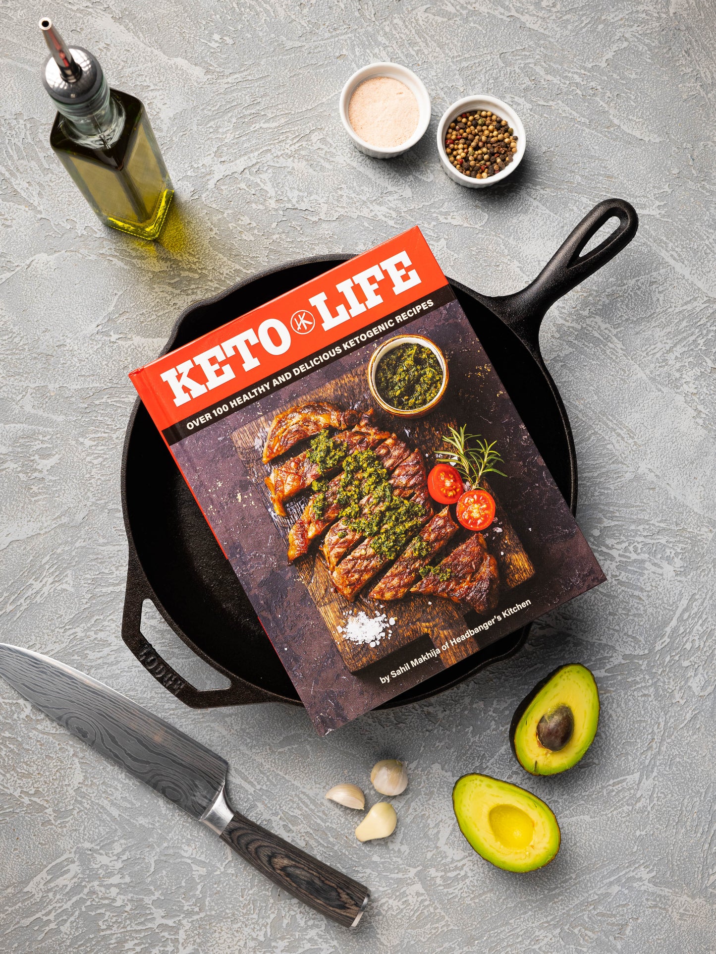 Keto Life: Over 100 Healthy and Delicious Ketogenic Recipes