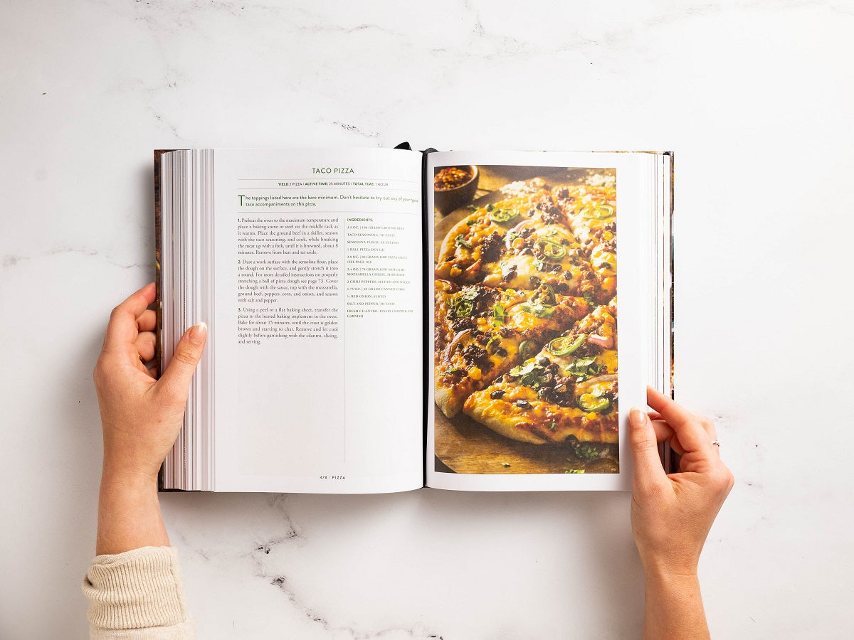 Pizza: The Ultimate Cookbook Featuring More Than 300 Recipes