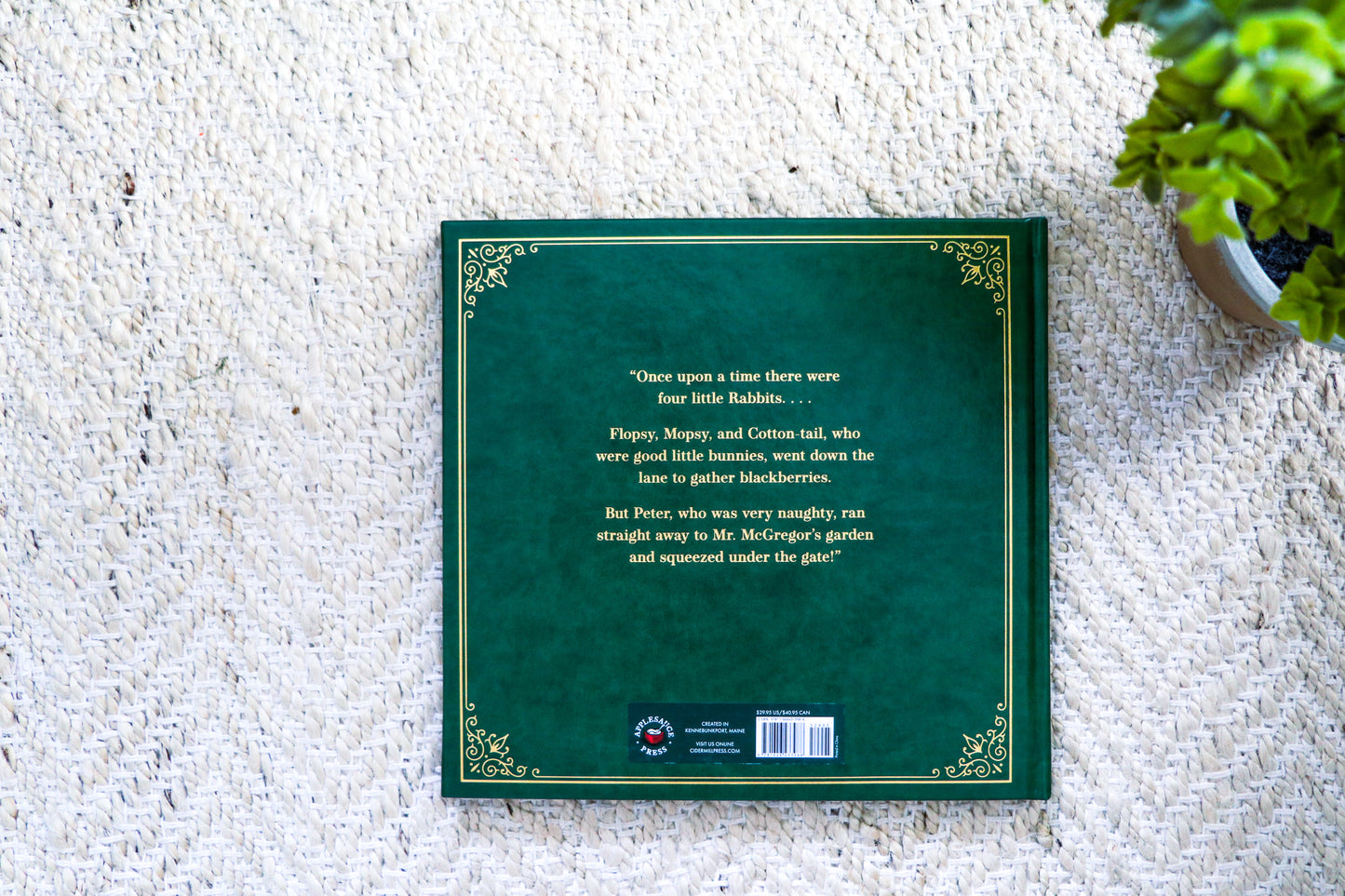 The Classic Tale of Peter Rabbit: The Collectible Leather Edition