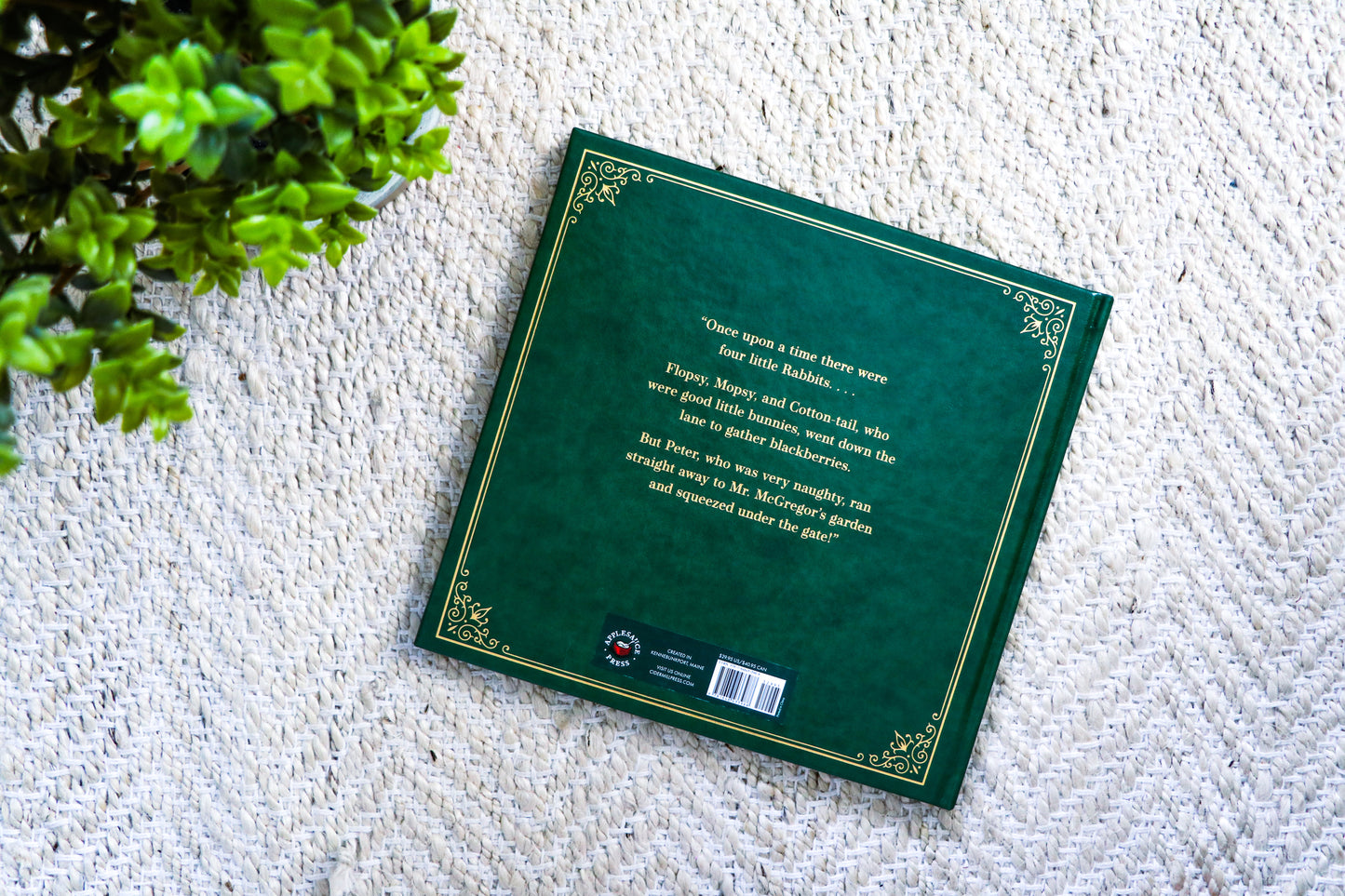 The Classic Tale of Peter Rabbit: The Collectible Leather Edition