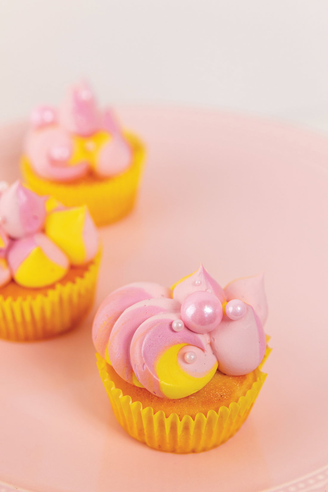 Strawberry Lemonade Cupcakes