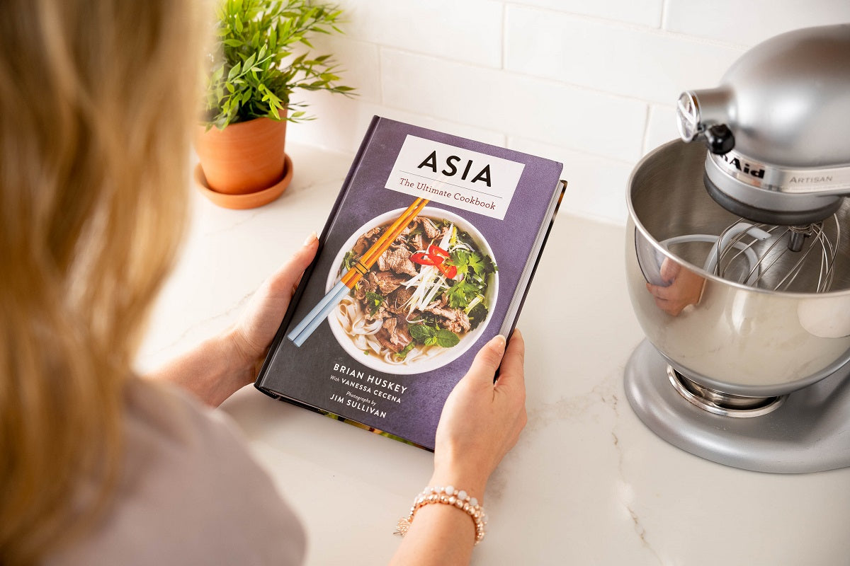 Asia: The Ultimate Cookbook (Chinese, Japanese, Korean, Thai, Vietnamese, Asian)