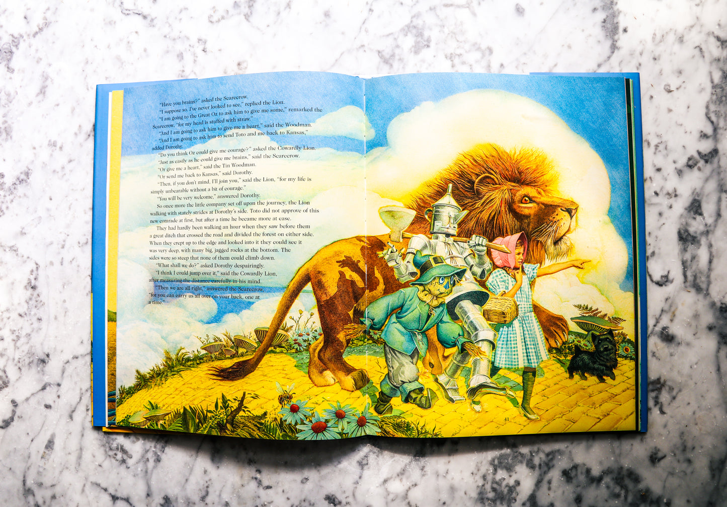 The Wizard of Oz Hardcover: The Classic Edition