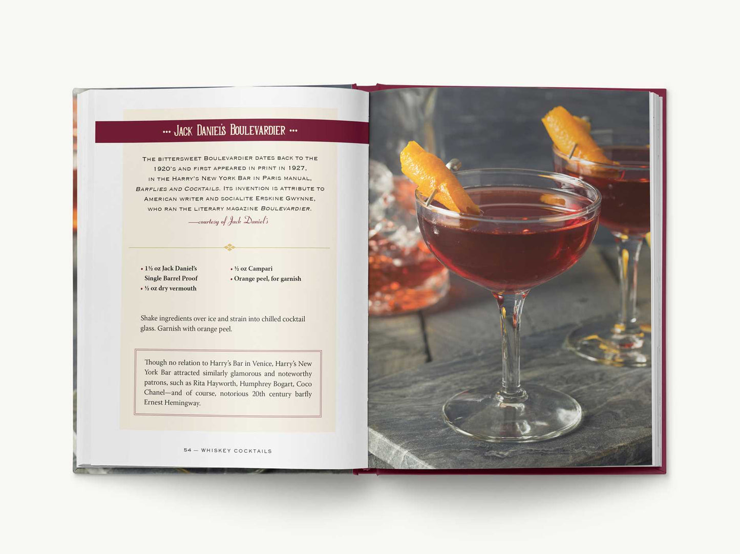 Whiskey Cocktails: A Curated Collection of Over 100 Recipes, From Old School Classics to Modern Originals (Cocktail Recipes, Whisky Scotch Bourbon Drinks, Home Bartender, Mixology, Drinks & Beverages Cookbook)